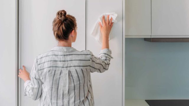 Revolutionary Disinfecting Wipes That Transform Cleaning Routines