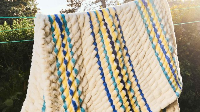 Transform Your Comfort with This Affordable Luxury Blanket