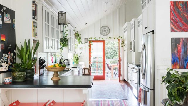 Revolutionize Your Kitchen Space: Innovative Storage Solutions