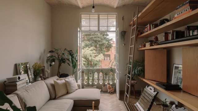 Transforming Small Spaces: Innovative Design Tips from a Mexico City Apartment